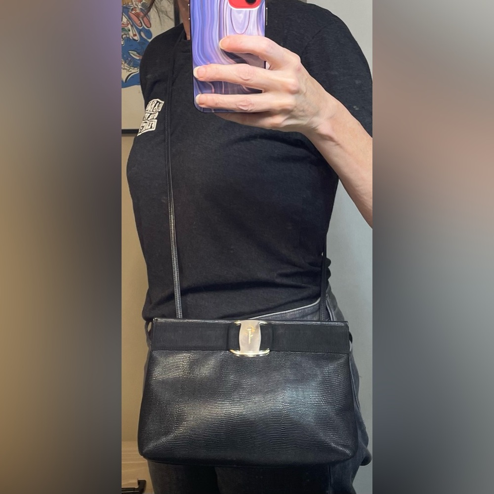 Salvatore Ferragamo Authentic Black Textured Leather Shoulder Bag w/ Vara Buckle